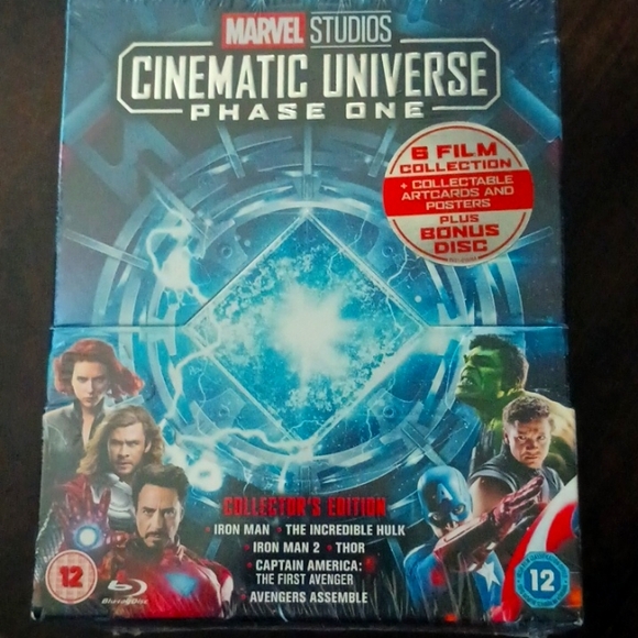 Marvel Studios Cinematic Universe Phase One Collectors Edition Blueray Box Set - Picture 1 of 2